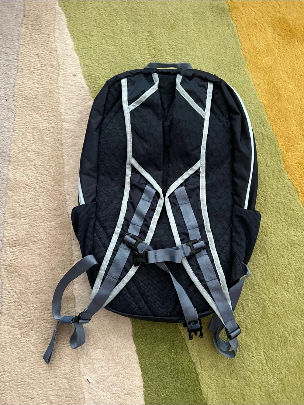 Stio Basin 25L Pack Hiking Skiing Backpack Dark Blue
